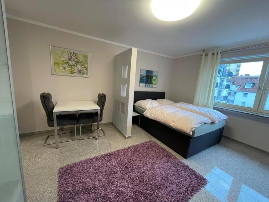 Humboldtstr Apartment